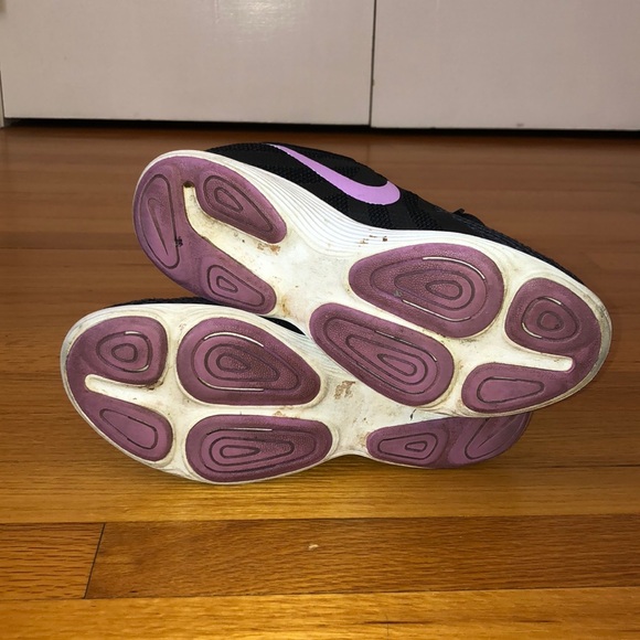 Nike Revolution 4 black & light purple sneakers - Picture 6 of 6